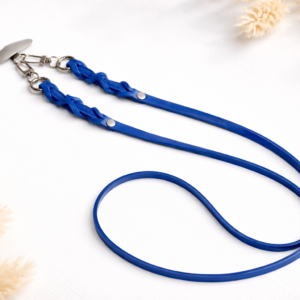 Handyband Leder mit Patch in silber/blau